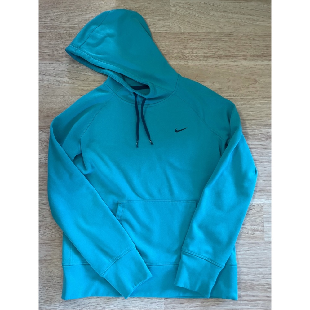 nike sweater size M used acceptable
